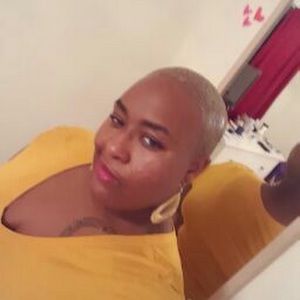 Meet your Posher, Kay